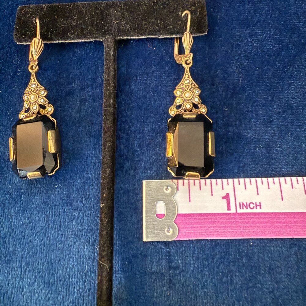 Vintage Classic Earrings Gold, Black & Pearl Earrings Holiday Special Occasion - Picture 5 of 8